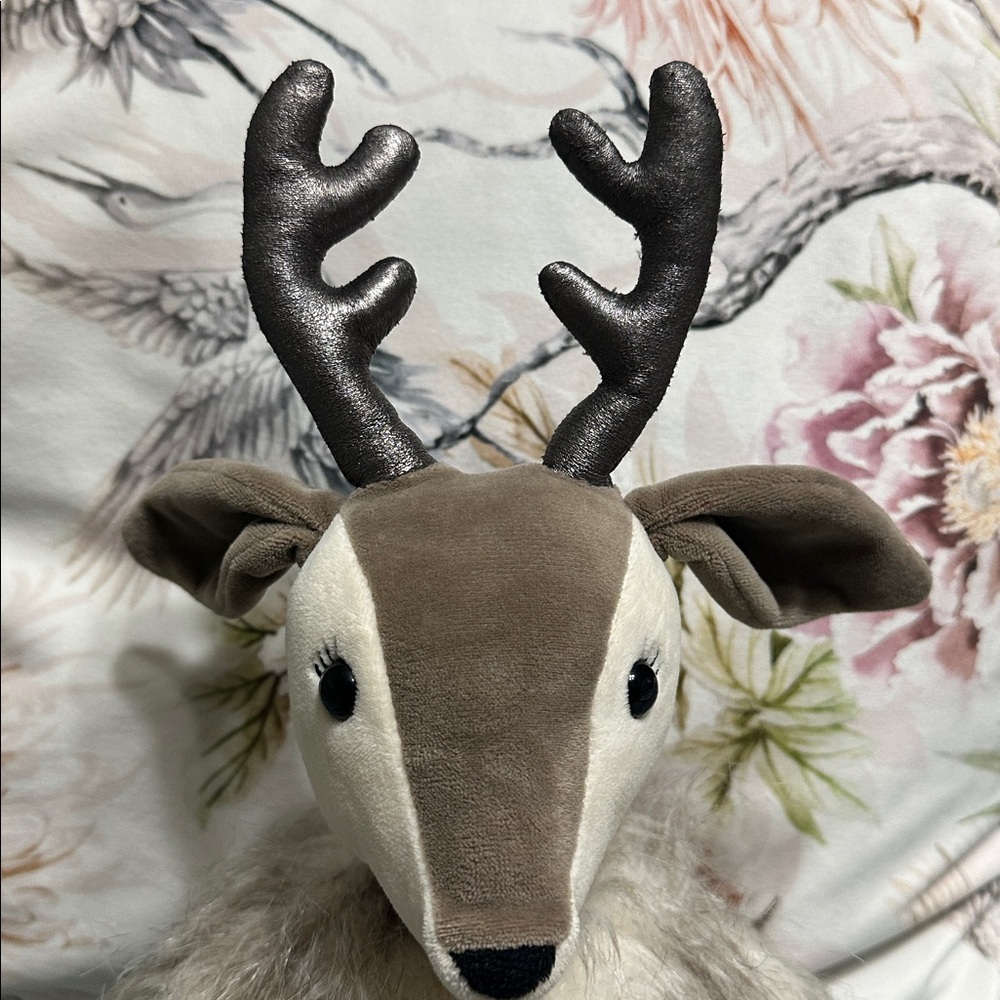 Jellycat Plush Roxie Reindeer with Feather Body metallic  Antlers and Hoofs - Picture 2 of 10